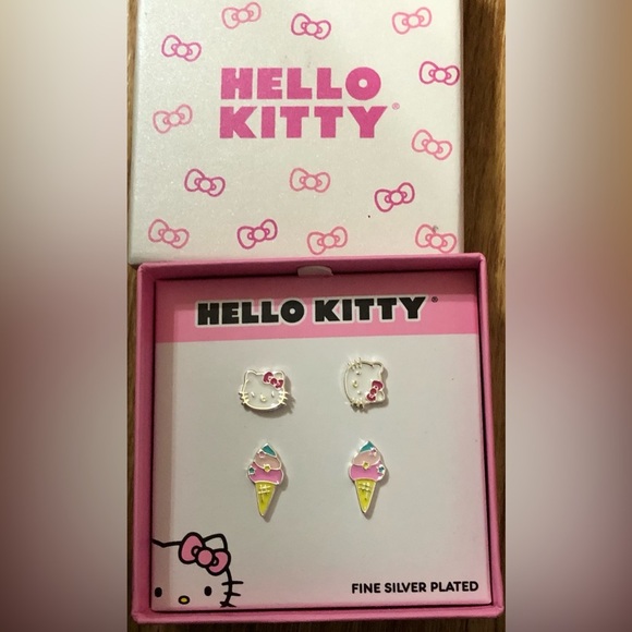 Hello kitty ice cream cone theme silver plated dainty earrings 2 pairs new - Picture 10 of 11